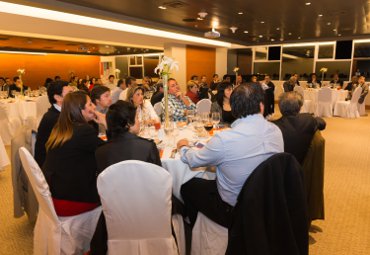 Egresados PUCV se reúnen en Cena Alumni Antofagasta - Foto 2