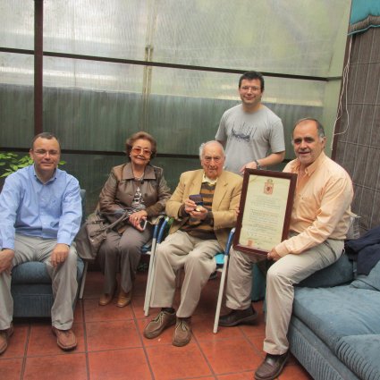 Ingeniero Químico PUCV es condecorado a los 99 años de edad - Foto 2