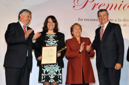 Asoex y Presidenta de la República entregan 