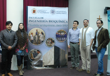 Ex alumnos PUCV comparten sus experiencias profesionales en 3ra Convención de Ingeniería de Ejecución en Bioprocesos