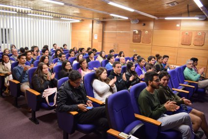 Ex alumnos de la Escuela de Ingeniería Bioquímica comparten su experiencia profesional con estudiantes - Foto 2