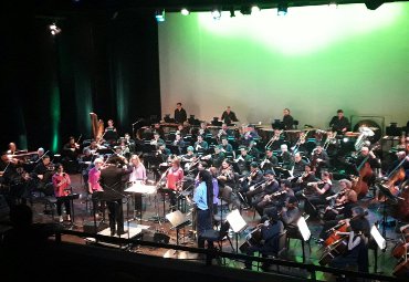 Profesor del IMUS colabora en composición sinfónica del Grupo Mazapán - Foto 3