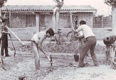 Académico del Instituto de Historia analizará la discusión política del desempleo en Chile y Alemania entre las décadas del 70 y 80 - Foto 2