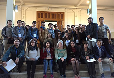 Responsabilidad Social Universitaria: Estudiantes PUCV son voluntarios en colegios de la Región de Valparaíso