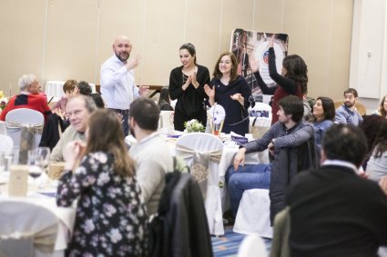 Red Alumni realiza por tercera vez encuentro de ex alumnos en Punta Arenas - Foto 2