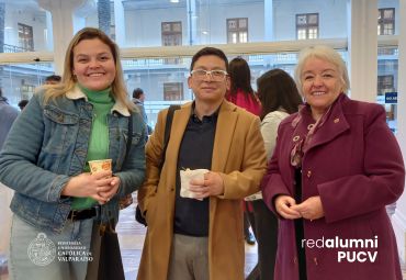 Programa de Profesores Principiantes entrega apoyo en inserción laboral para egresados - Foto 1