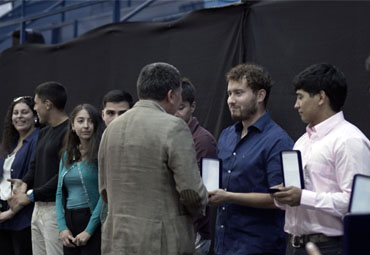 Fotografías: PUCV distingue a las y los deportistas destacados durante el 2023