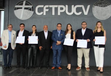 CFT PUCV recibió a estudiantes de la Escuela de Negocios Initiative de Paraguay