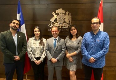 Estudiantes del Magíster en RR.II realizaron curso en la Universidad de Ottawa