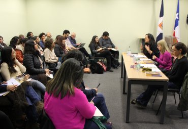 Académicas de Argentina y México dictan clase abierta con amplia convocatoria