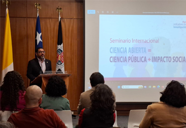 Seminario aborda la ciencia abierta y su vínculo con la sociedad