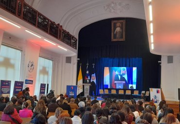 PUCV y Mineduc realizan Seminario Regional de Innovación Educativa de Valparaíso