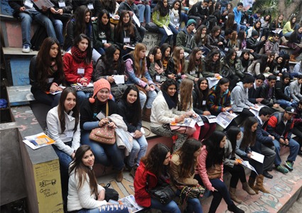 Encuesta PUCV: Jóvenes egresados de enseñanza media evalúan a sus profesores