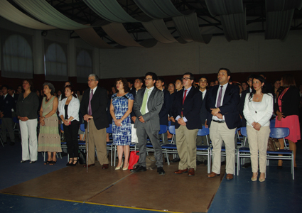 Profesor Lombardo representa a la PUCV en Licenciatura del Liceo José Cortés Brown