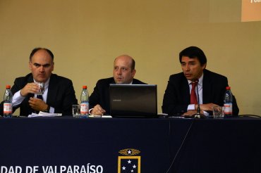 Seminario PUCV-UV: Reformas al sistema de defensa de la libre competencia