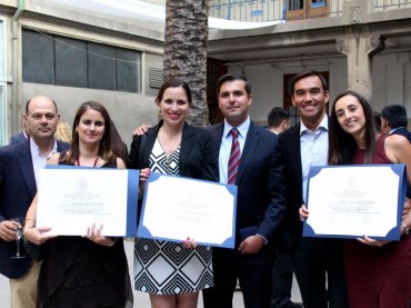 Ceremonia de graduacion de Magíster en Derecho con menciones y Magíster en Derecho Penal y Ciencias Penales