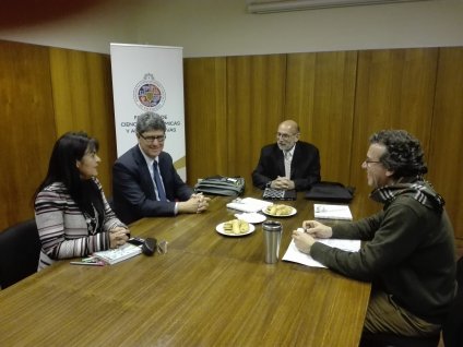 Delegación de la Dominican University visita la PUCV para crear lazos de colaboración