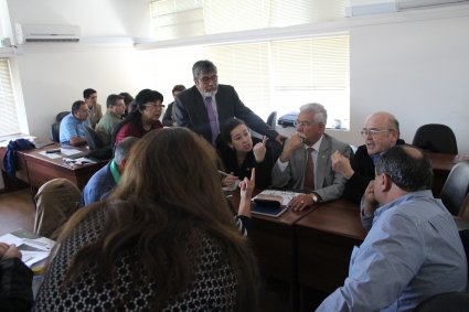 Facultad y Escuela de Comercio imparten curso de capacitación a microempresarios de la región