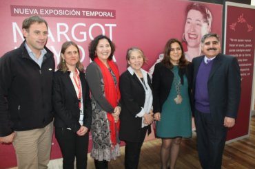 Lanzamiento Homenaje a Margot Loyola