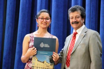 Instituto de Geografía entrega Títulos y Grados a sus egresados