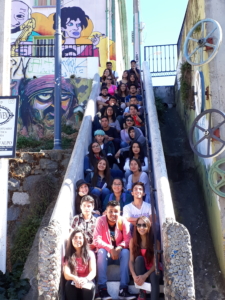 Estudiantes PACE participan de tradicional Tour por Valparaíso