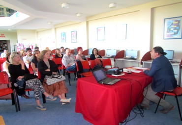 Facultad de Filosofía y Educación finalizó con éxito el seminario "Historia de las Ciudades y Espacios Imaginados"