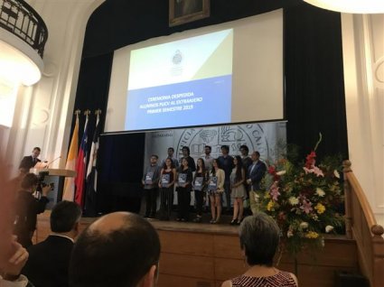 PUCV realiza ceremonia de despedida a 78 alumnos que realizarán intercambio durante el primer semestre de 2019