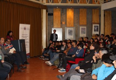 Facultad recibe a los estudiantes de primer año que se incorporan a las aulas de la PUCV