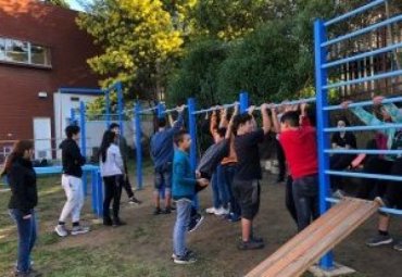 Escuela de Trabajo Social y Centro de Vacaciones Solidarias realizaron actividades durante vacaciones para niños y jóvenes de Barrio Puerto