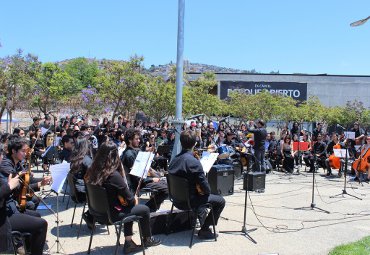 IMUS: Más de mil personas disfrutaron del Concierto por la Paz y la Dignidad de Chile realizado en el Parque Cultural de Valparaíso