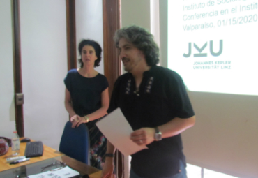 Académica de la Universidad Johannes Kepler de Austria realizó charla sobre “Neoliberalismo autoritario – orígenes históricos y manifestaciones actuales”