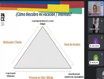 Estudiantes son orientados por PACE PUCV para explorar su vocación