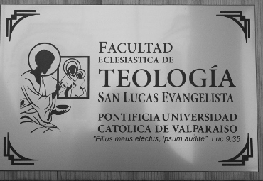 Académicos de la Facultad de Teología reciben premio a la docencia destacada