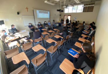 Instituto de Filosofía PUCV dio la bienvenida a los/as alumnos/as de Primer Año