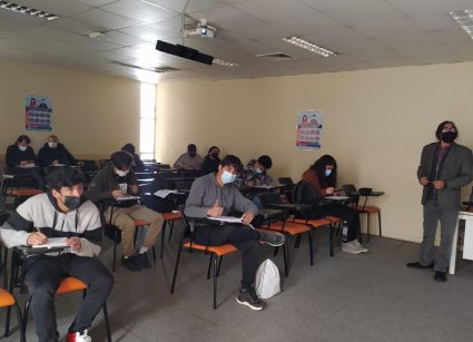 Programa BETA acogió pasantía de estudiantes de Diplomado de Alta Capacidad PUCV