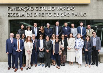 Profesores María Graciela Brantt y José Luis Guerrero participan en Encuentro Anual de la Red Sui Iuris