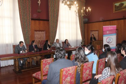 Programa Interdisciplinario sobre Infancia y Discapacidad desarrolla exitoso seminario sobre rol de los colegios en la promoción y protección de los derechos de niños, niñas y adolescente