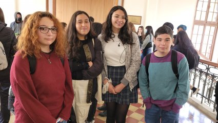 Estudiantes PACE participan de Jornada de Ciencias Sociales y Derecho