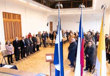 Ex rector Claudio Elórtegui Raffo recibe condecoración Fides et Labor al Mérito Académico