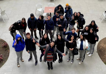 Alumnos de 4° Medio del Liceo Manuel de Salas de Casablanca visitaron la Facultad de Teología PUCV