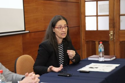 Catedráticos españoles visitan la Facultad de Derecho de la PUCV para participar en distintas instancias académicas