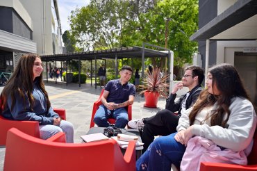 Semana del postulante recibe a futuros estudiantes PUCV.