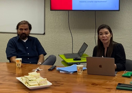 Visita de la Dra. Jennifer Mata-McMahon a la Facultad Eclesiástica de Teología