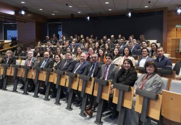 Estudiantes del Magíster en Banca y Mercados Financieros PUCV desarrollan pasantía académica en España