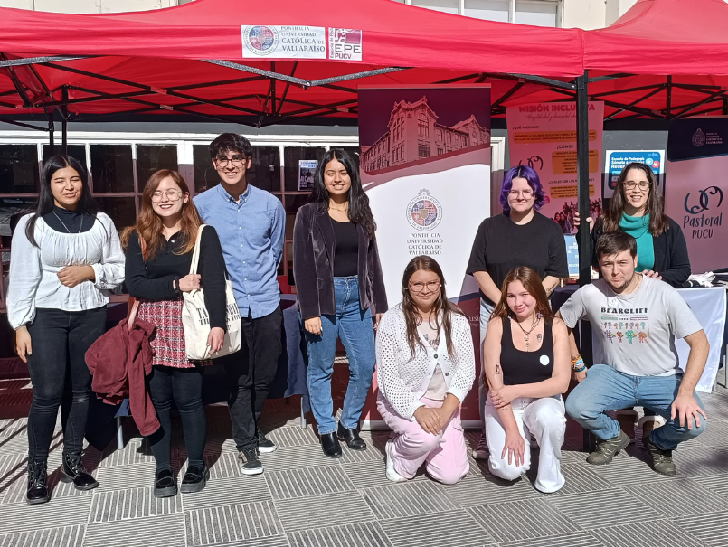 Equipo de PUCV Inclusiva y Misión Inclusiva, organizadores de "Ponte en mi Lugar". 