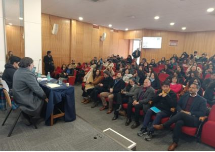 Escuela de Trabajo Social Presentó Revelador Diagnóstico de la Niñez en la Región de Valparaíso