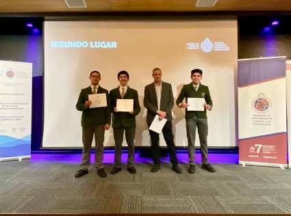 Liceo Bicentenario Viña del Mar ganó Concurso Interescolar “Yo también puedo ser Economista”